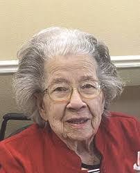 Arlene Rainey's Instagram, Twitter & Facebook