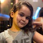 Nicole Cinelli's Instagram, Twitter & Facebook