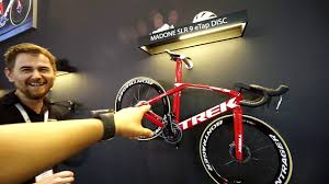 Jan 16, 2017 · tri̇atlon bi̇si̇kleti̇. Fuarda Yeni Bisikletim Trek Speed Concept Kurulumu Triatlon Bisikleti Youtube