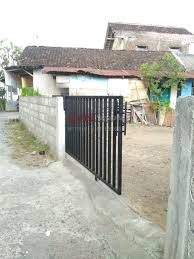 Pintu pagar rumah minimalis dengan garis horizontal. Pemasangan Pintu Pagar Minimalis Di Warungboto Yogyakarta Nirwana Group Yogyakarta