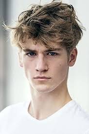 Letitia Kerr's Instagram, Twitter & Facebook