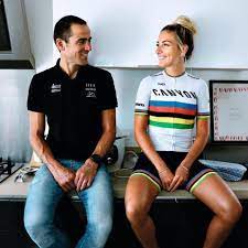 She is not dating anyone currently. Pauline Ferrand Prevot Et Julien Absalon Retour A La Vie L Equipe