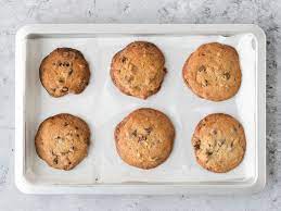 Use the right baking sheet. How To Make Soft Or Crispy Cookies