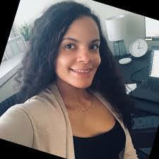 Alyssa Echols's Instagram, Twitter & Facebook