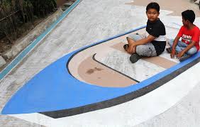 Lukisan dinding 3d atau lukisan 3d di tembok lengkap dengan berbagai tema untuk berbagai kebutuhan baik photobooth, rumah yang begitu untuk itu sebagai perusahaan yang memberikan service jasa lukis dinding 3d perlu dan penting sekali memberikan edukasi mengenai 3d trick art. Lukisan 3d Untuk Lingkungan Indah Berwarna Menuju Indonesia Maju