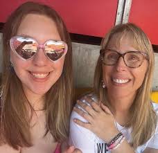 September 2023 by Le Journal