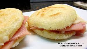 Arepas Listas Para Rellenar Cocina 4 Entrantes Bocadillos Picoteo Masas En 2019 Arepas Recetas Y Recetas Sin Sal