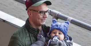 Das motiv widmet er sohn alessio. Pietro Lombardi Mit Diesem Neuen Tattoo Zeigt Er Die Liebe Zu Seinem Sohn Alessio Express De