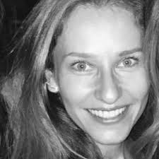 Claudia Petlik (@claudiapet)