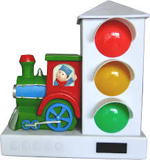 Amazon Com It S About Time Stoplight Sleep Enhancing Alarm Clock For Kids Green Red Train Home Kitchen