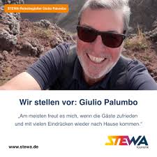 Dürfen wir vorstellen? 🤗 Unser STEWA-Reisebegleiter Giulio Palumbo ist...  ... leidenschaftlich engagiert ... Italiener ... sehr beliebt bei Gästen,  die schon eine Tour mit ihm unternommen haben Wir haben Giulio ein paar