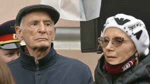 К счастью, лановой встретил женщину, которая помогла ему вновь почувствовать себя счастливым. Svezhie Novosti Po Teme Bolnica Na Blitz Plus