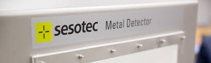 Metal detectors detect iron, nickel, copper, brass, aluminum, tin, lead, gold, silver and bronze. Safely Detecting Removing Metal Contaminants Sesotec