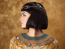 Ancient egyptian men generally kept the hair short or shaved it off. History Of Haircolor Hair Coloring Used By Egyptians And In Roman Society
