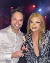 Derrick Barry