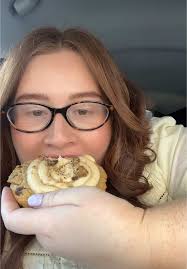 Cookie Dough Crumbl Kendall