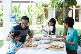 Lalu, apa diet lain yang dilakukan vania?vania juga diet puasa selama 16 jam sehari dan makan delapan jam. Tips Turunkan Berat Badan Secara Alami