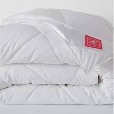 Retrouvez tout le linge de lit comme des parures de lit, des couvres lits, des oreillers, des couettes. Couette Relaxation Francoise Saget