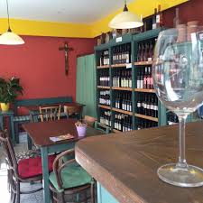 TOP 10 BEST Beer, Wine & Spirits near Drnholec, Czech Republic