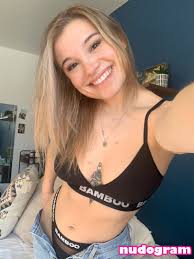 Claudie Mercier Nude Leaks OnlyFans Photo 1 - v2.1 | dvir.ru