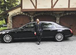 Drakes Mercedes Maybach Pullman The News Wheel Maybach Mercedes Maybach Celebrity Cars