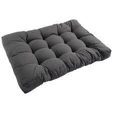 Japanische futonbetten haben sich aus dem bedürfnis entwickelt, den erholsamen schlaf mit natürlich hergestellten materialien der futons mit einem einfachen, bodennahen und schlichten bett aus massivholz kombinieren zu können. Palettenkissen Fur Europaletten Anthrazit Preiswert Danisches Bettenlager