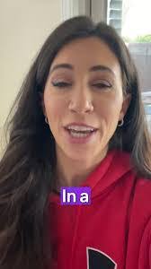 Alaa Ishak's Instagram, Twitter & Facebook