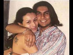 Maybe you would like to learn more about one of these? This Pic Of Ranveer Singh Sporting Long Hair As He Poses With Friend Is Going Viral For All The Right Reasons Pinkvilla
