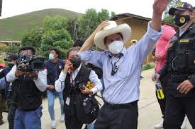 Sigue el resultado de las elecciones generales en perú, con los últimos conteos de ipsos y onpe para saber quién es el vencedor de la primera vuelta. Conteo En Peru Sigue Voto A Voto La Lucha Por El Segundo Lugar Entre De Soto Lopez Aliaga Y Keiko Fujimori El Mostrador
