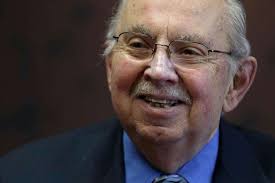 Schaumburg has lost a legend': Eight-term mayor Al Larson dies at 85