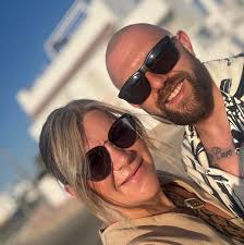 Ronan Wallace sent threatening messages to his former partner after the  breakdown of their 10-year relationship.