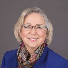 Tracy Skaggs's Instagram, Twitter & Facebook