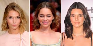Le Carre Flou Les Stars Qui Ont Adopte Cette Coupe Au Carre Cosmopolitan Fr Carré court dégradé, carré long aux épaules, carré lisse ou carré flou, façon boule, avec ou sans frange, il s'adapte à toutes les formes de visage et. le carre flou les stars qui ont