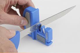 We give the smiths be sharp 10 second sharpener a test to see if it can really sharpen a knife in 10 seconds. Best Smith S Knife Sharpener