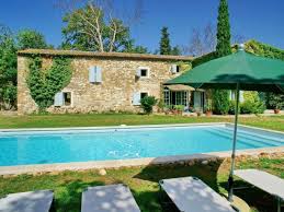 Ferienhaus Provenzalisches Steinhaus Mit Beheizbarem Pool In Le Pontet Fur Bis Zu 6 Personen Bei Trau Ferienhaus Sudfrankreich Ferienhaus Frankreich Ferienhaus