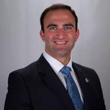 Nelson Hernandez (@VoteNelHern)