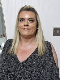 💙Need a huge favour, My best friend has no photos of her Dad,or even a  photo with her Dad. He passed away many years ago. Can someone please make  a photo of