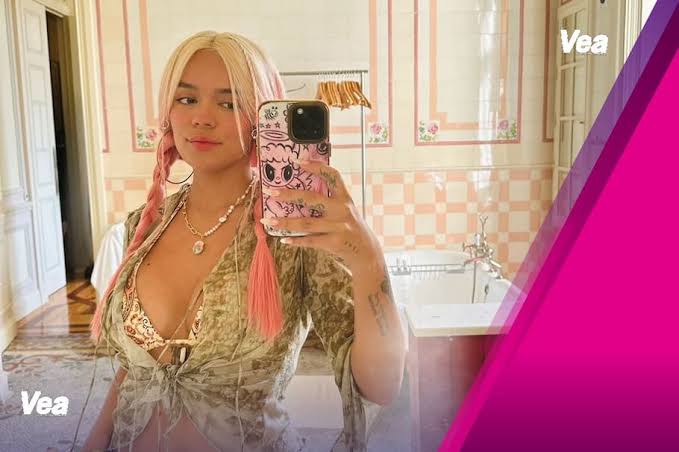Karol G se despidió de su pelo rosado. Así quedó con su nuevo 'look' |  Revista Vea