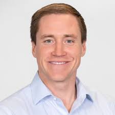 I wanted to share the news that I have left Panera earlier this month. I  had the honor to work with and meet some fantastic people at Panera. It was  the fastest