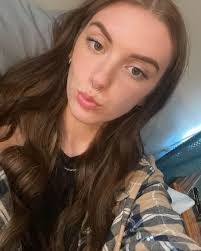 Lily Wilkinson's Instagram, Twitter & Facebook