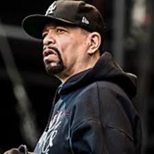 Dave Weiner I Appreciate You Bro ! I'm going to start telling my stories  about the greatness of Hip Hop and My experiences in my platform .. Being  able to walk in