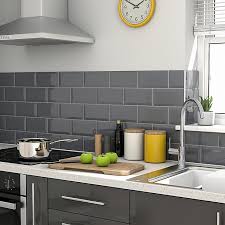 Tile manufacturers are keeping up with the times and following the trends of contemporary wood and stone. Trentie Anthracite Gloss Metro Ceramic Wall Tile Pack Of 40 L 200mm W 100mm Diy At B Q