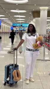 فيديوهات أنشأها Sharon Bea 🇦🇺🇳🇴🇳🇴🇺🇬 (@sharonbeat) باستخدام Lollipop 