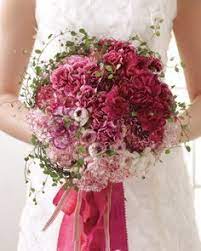Carnations are lovely, accessible, inexpensive flowers that, when bundled, can mimic the ethereal, garden look of a hydrangea. Carnation Wedding Bouquet Abpetrol Com Tr