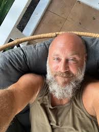 I mean come on, really? Ok y'all tell me how I'm wrong here!