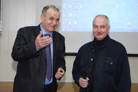 Родился 4 октября 1937 в семье рабочего на станции дёма башкирской асср (ныне дёмский район города уфы). Sergij Yermakov Yak Stati Zhurnalistom Hnure Harkovskij Nacionalnyj Universitet Radioelektroniki Hnure Harkovskij Nacionalnyj Universitet Radioelektroniki