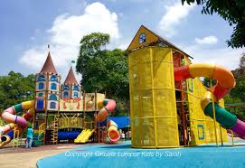 The kuala lumpur lake gardens, also called taman tasik perdana, dates back to the 1880s' and remains a popular recreational spot for locals till this day. Perdana Botanical Garden Kualalumpurkids