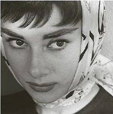 𝔢𝔩𝔩𝔢𝔫 𝔥𝔲𝔱𝔱𝔢𝔯