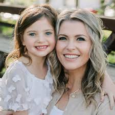 What are some recommended daycares in Lehi?