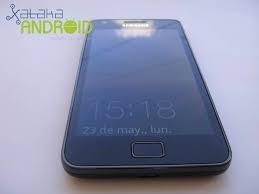 Each year, samsung and apple continue to try to outdo one another in their quest to provide the industry's best phones, and consumers get to reap the rewards of all that creativity in the form of some truly amazing gadgets. Lanzan Una Aplicacion Para Desbloquear El Sim Lock En El Samsung Galaxy Sii
